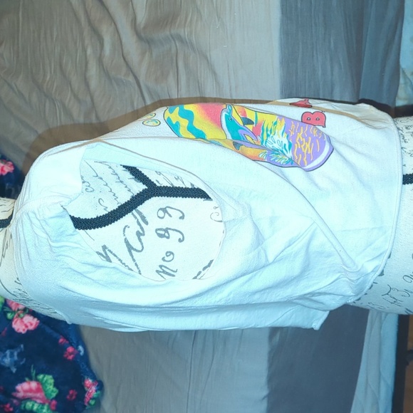 Footprints in paradise destroyed tee - Picture 4 of 4